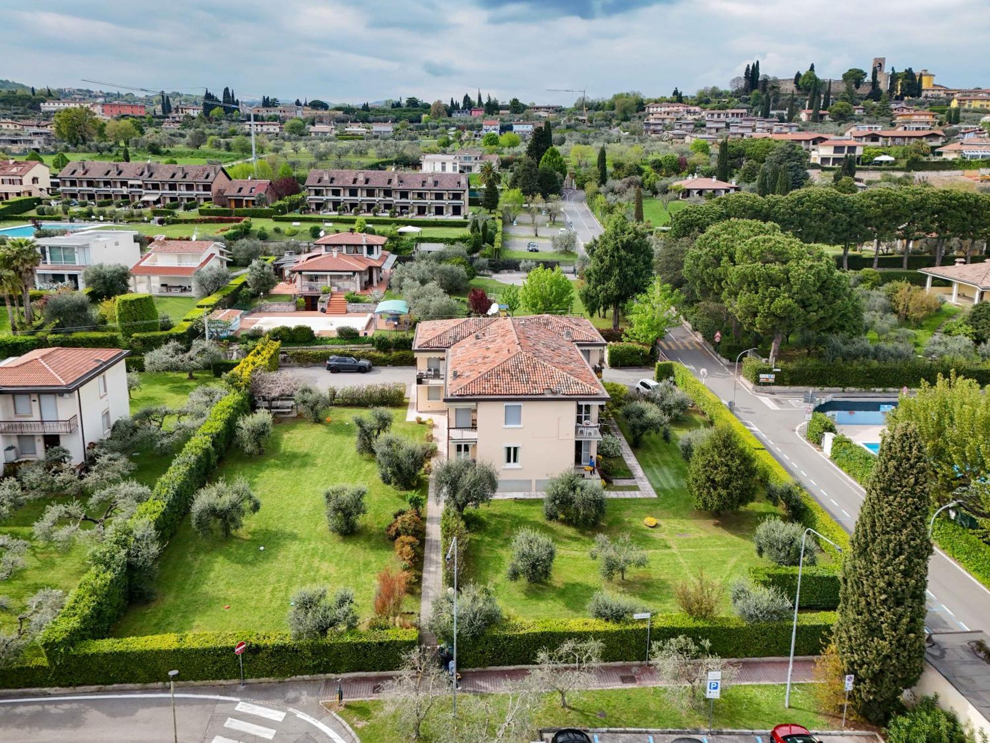 Appartamento Martina Moniga del Garda Dış mekan fotoğraf